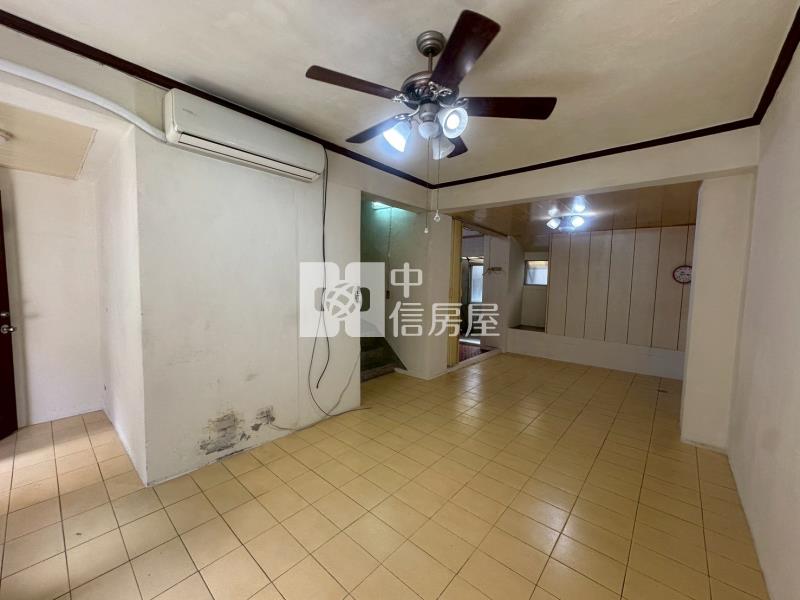 ▲暖暖明亮三樓房屋室內格局與周邊環境