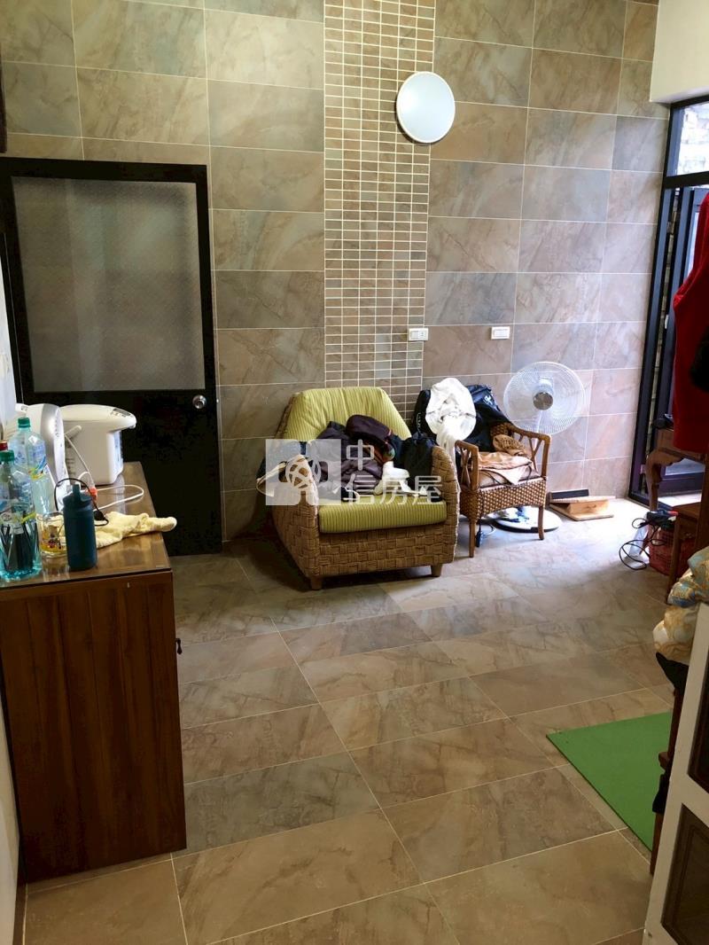 公館蛋黃區美店面房屋室內格局與周邊環境