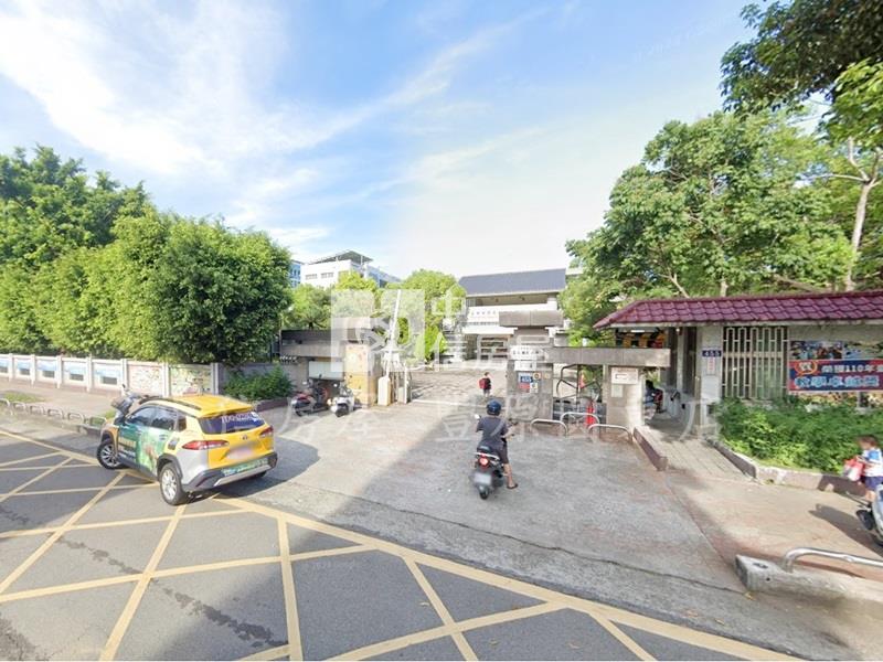 市區9米面寬大平房房屋室內格局與周邊環境