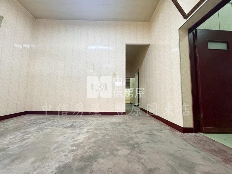 市區9米面寬大平房房屋室內格局與周邊環境