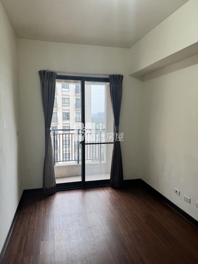 富旺新世界景觀兩房車房屋室內格局與周邊環境