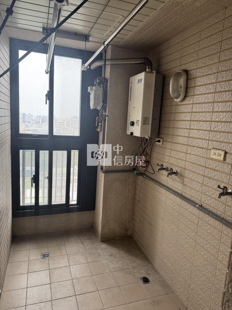 富旺新世界景觀兩房車房屋室內格局與周邊環境