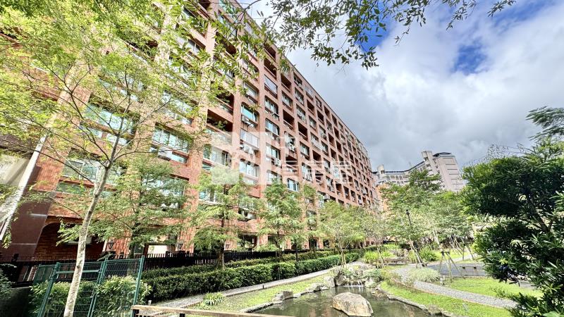 溫泉世家六期溫泉套房房屋室內格局與周邊環境