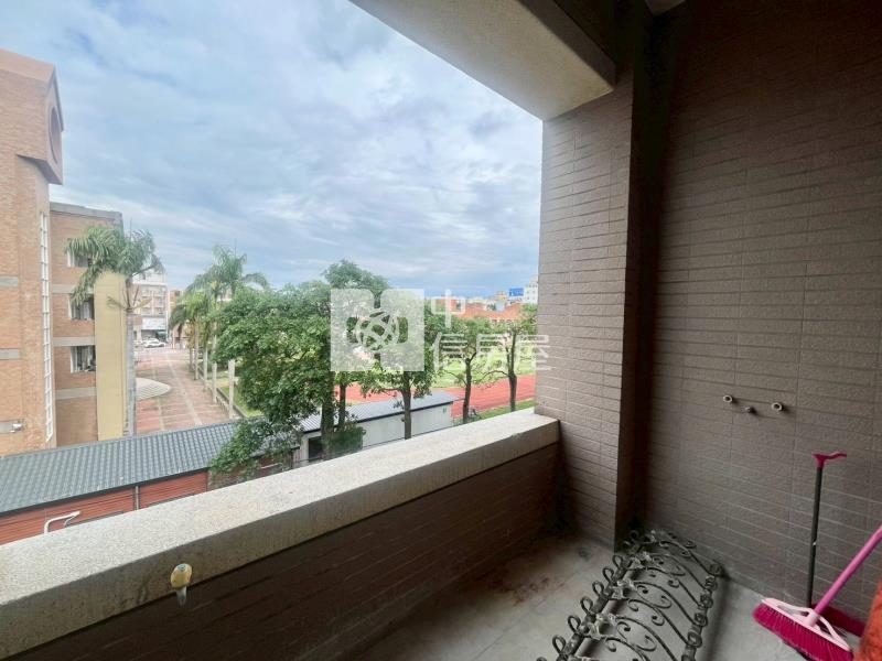 頭份文華苑三房美廈房屋室內格局與周邊環境