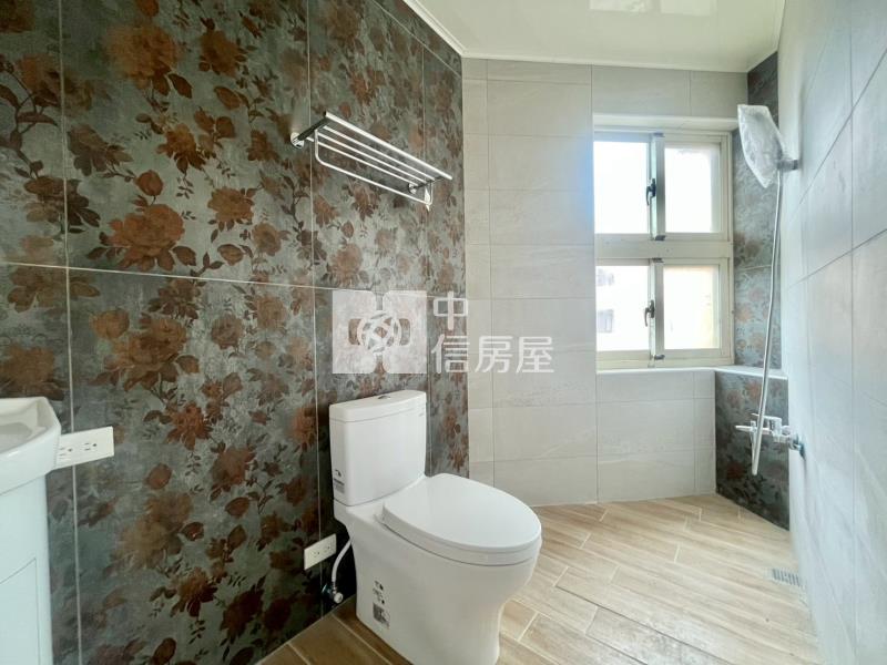 頭份文華苑三房美廈房屋室內格局與周邊環境