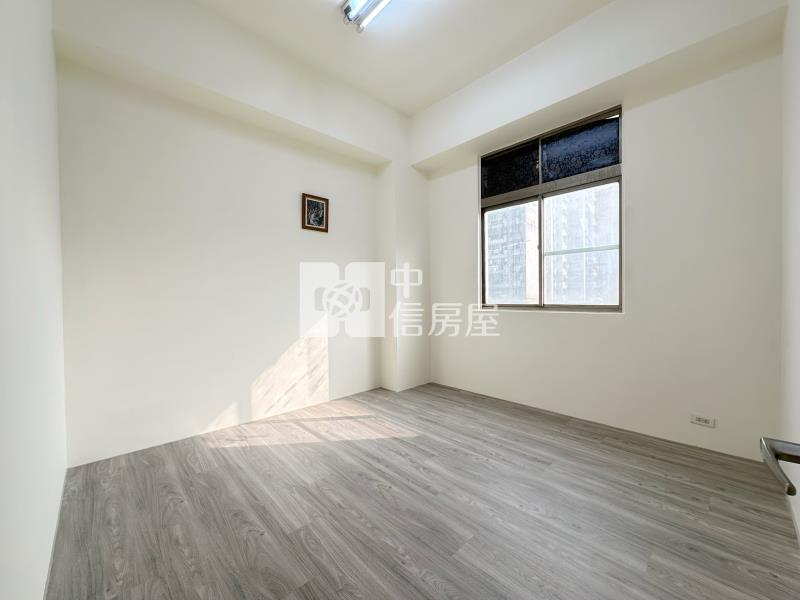 近中壢家樂福.富台國小美三房車房屋室內格局與周邊環境