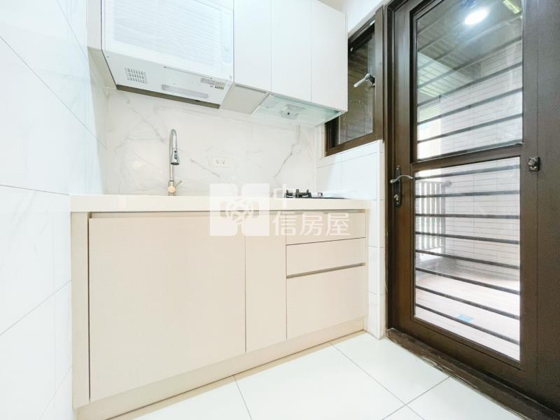 龜山復興苑~D棟全新1房(有露臺約定專用)房屋室內格局與周邊環境