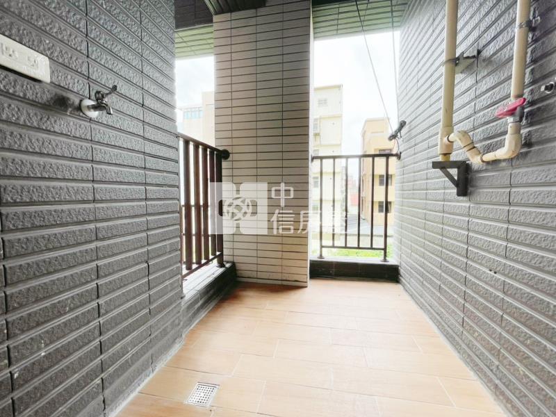 龜山復興苑~D棟全新1房(有露臺約定專用)房屋室內格局與周邊環境