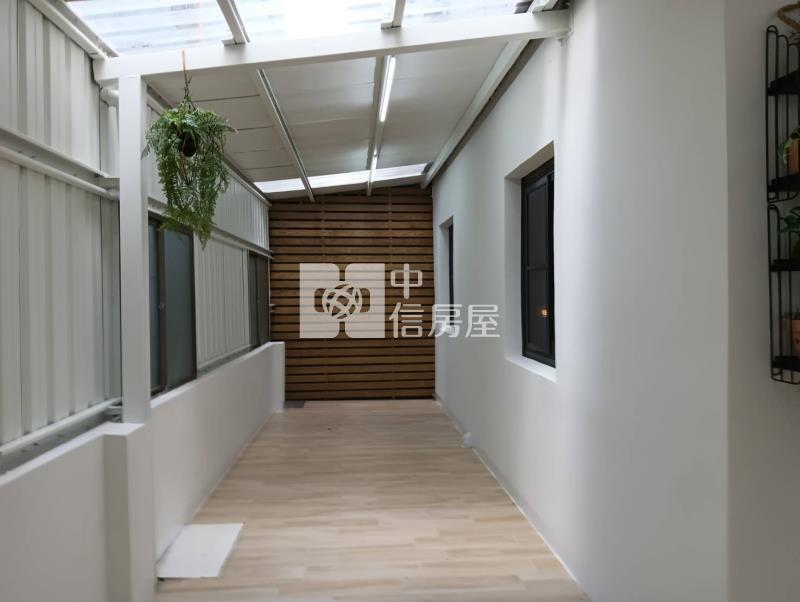 捷運鳳山國中翻新一樓美寓房屋室內格局與周邊環境