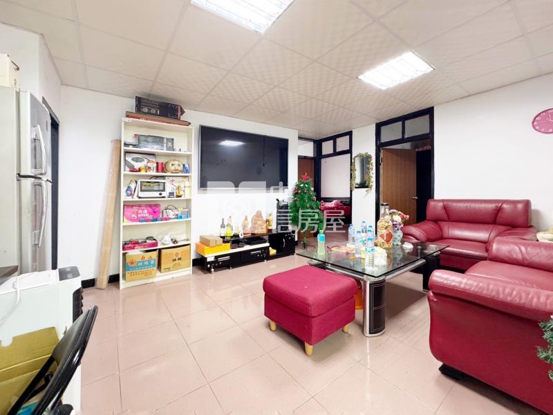 近66平鎮高中漂亮公寓房屋室內格局與周邊環境