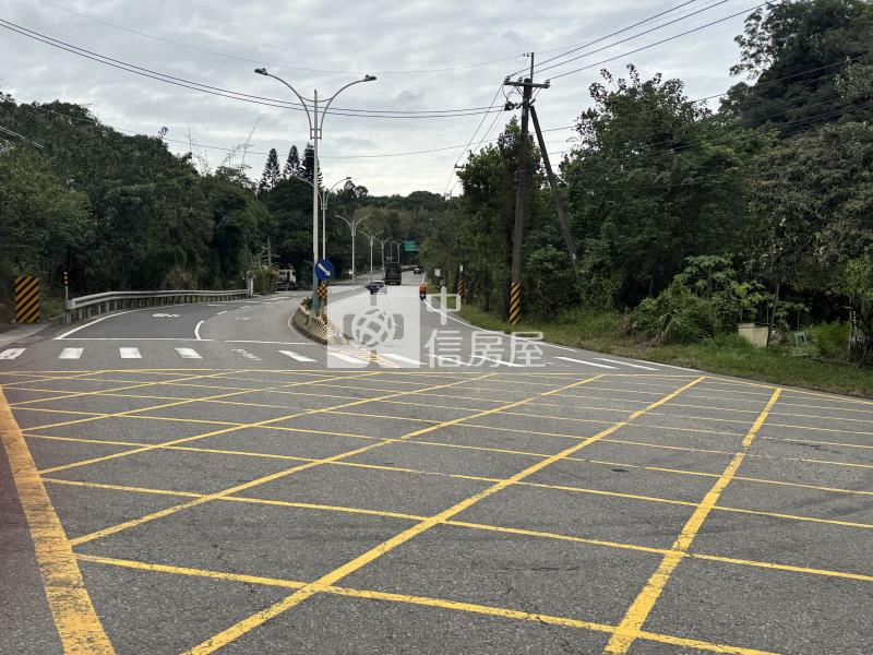 中豐公路台3線旁美農地房屋室內格局與周邊環境