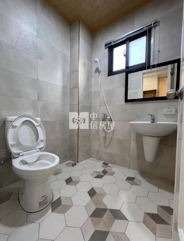 屏東總商圈透天收租6套房房屋室內格局與周邊環境