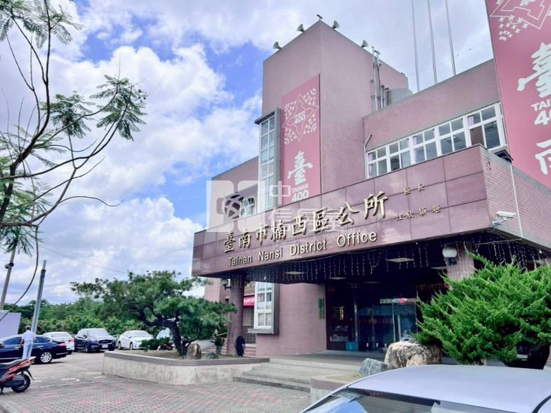 楠西5分1一般美農地房屋室內格局與周邊環境