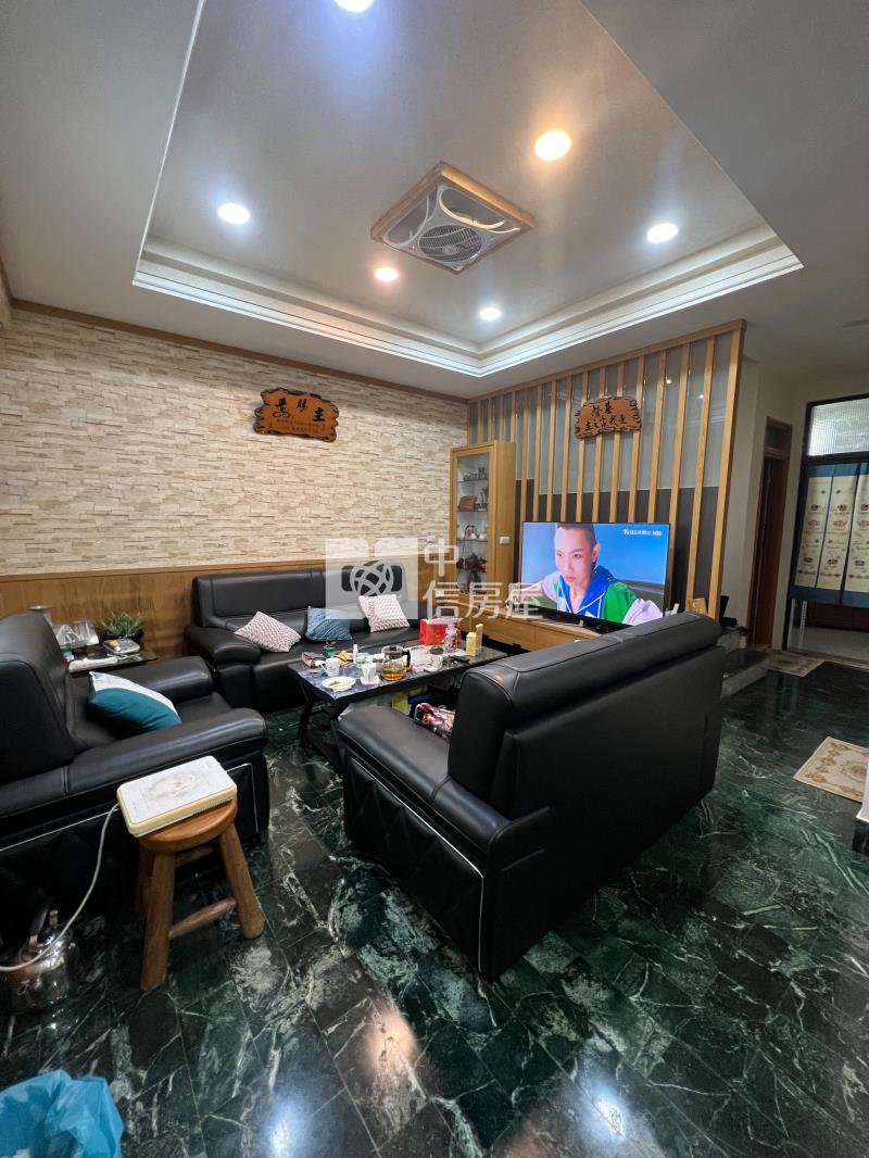 歸仁大地坪透天房屋室內格局與周邊環境