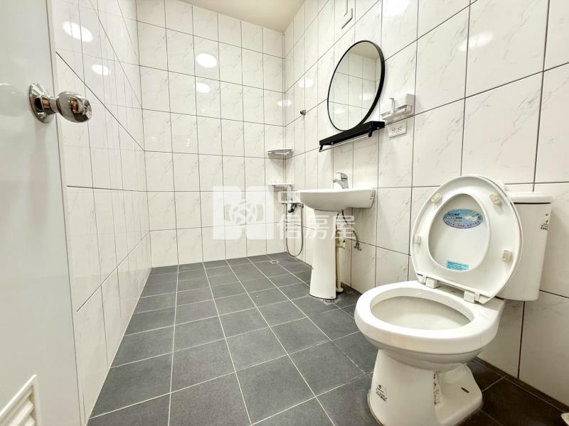 近中興大學低總價2房房屋室內格局與周邊環境