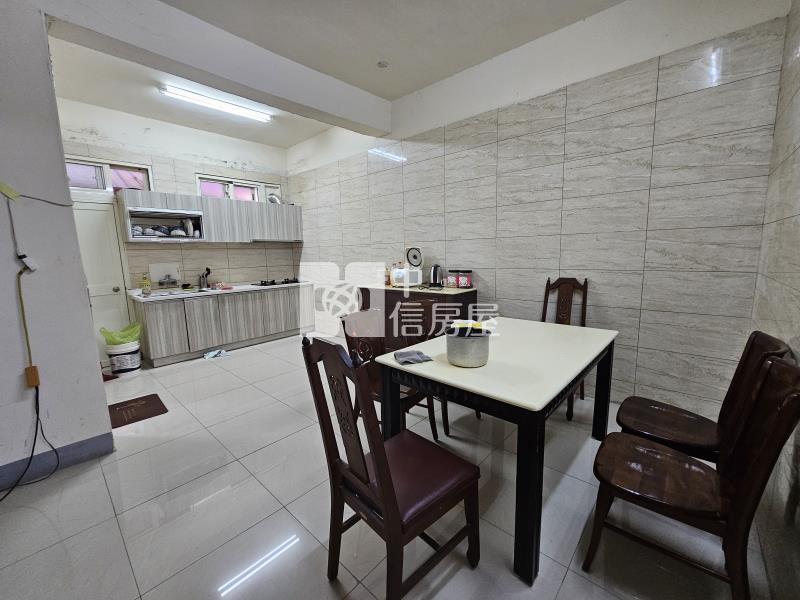 頭份培德新邨透天房屋室內格局與周邊環境