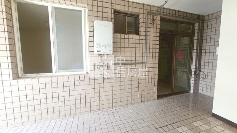 【新世紀】中壢區公所1+2樓店住房屋室內格局與周邊環境