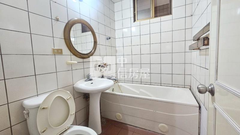 【新世紀】中壢區公所1+2樓店住房屋室內格局與周邊環境