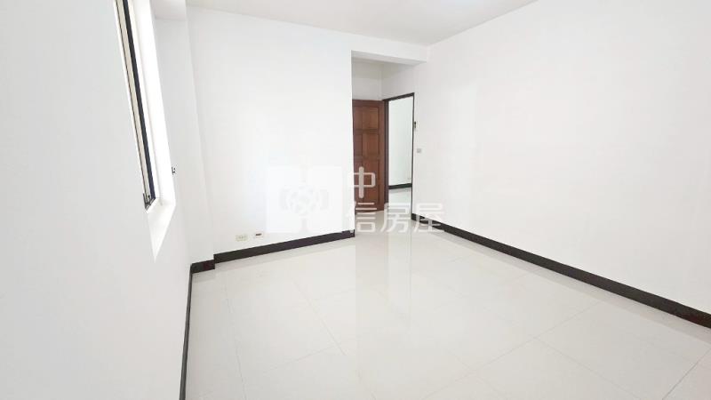 【新世紀】中壢區公所1+2樓店住房屋室內格局與周邊環境