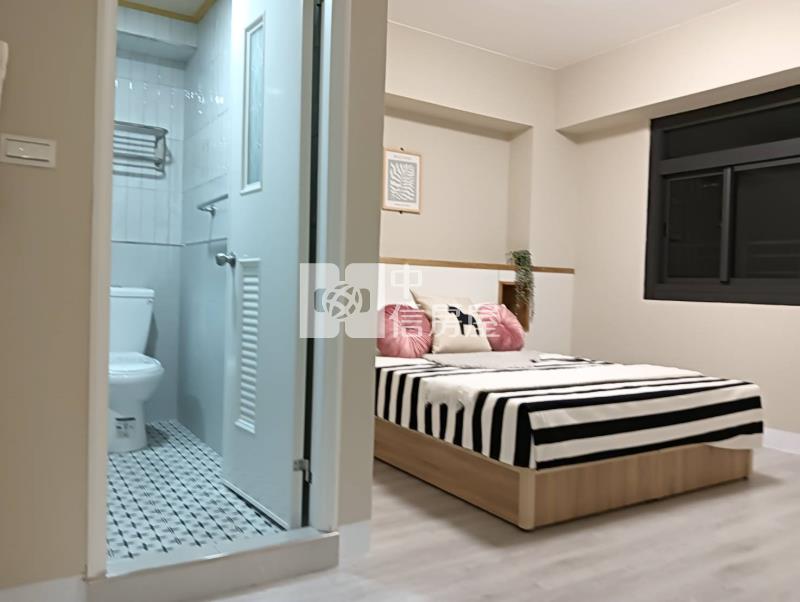 近:台積電楠梓車站華廈四房(租平車)房屋室內格局與周邊環境