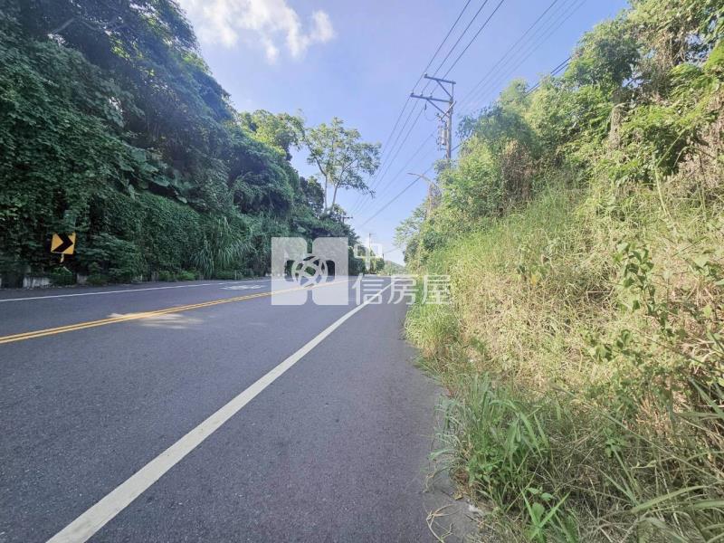 (專)東山臨14米東原道路4分4山坡美農地房屋室內格局與周邊環境