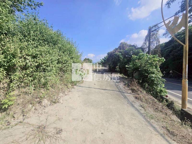 (專)東山臨14米東原道路4分4山坡美農地房屋室內格局與周邊環境