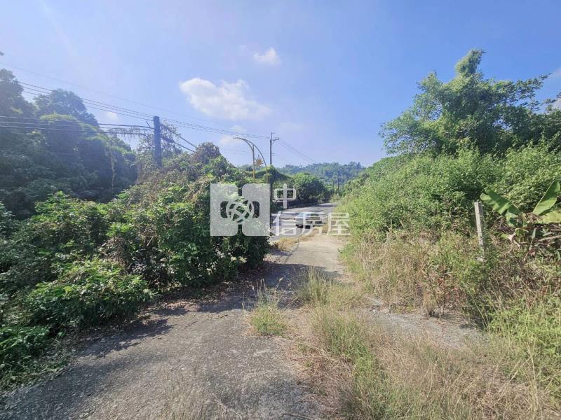(專)東山臨14米東原道路4分4山坡美農地房屋室內格局與周邊環境