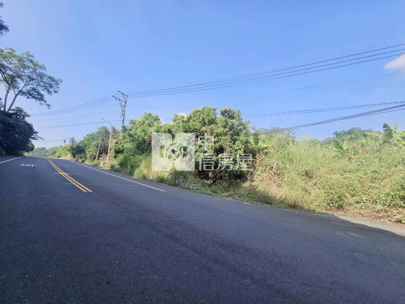 (專)東山臨14米東原道路4分4山坡美農地房屋室內格局與周邊環境