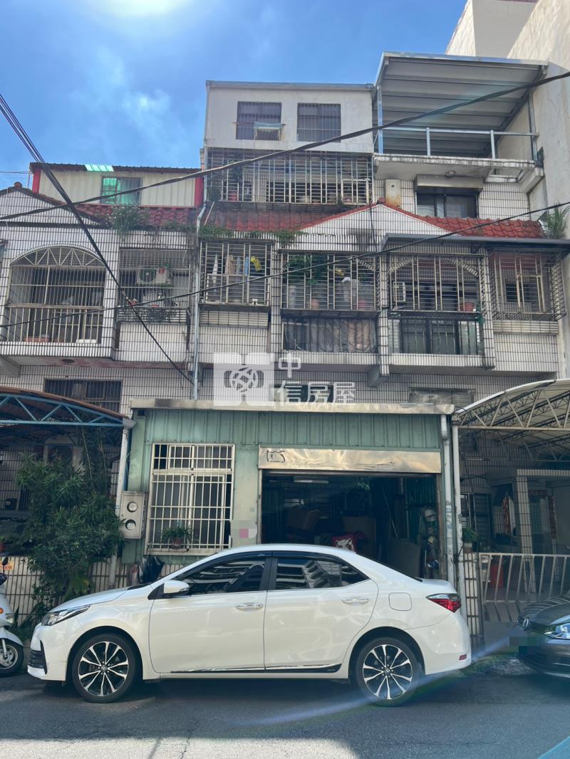 中原商圈體育園區大地坪孝親透天房屋室內格局與周邊環境