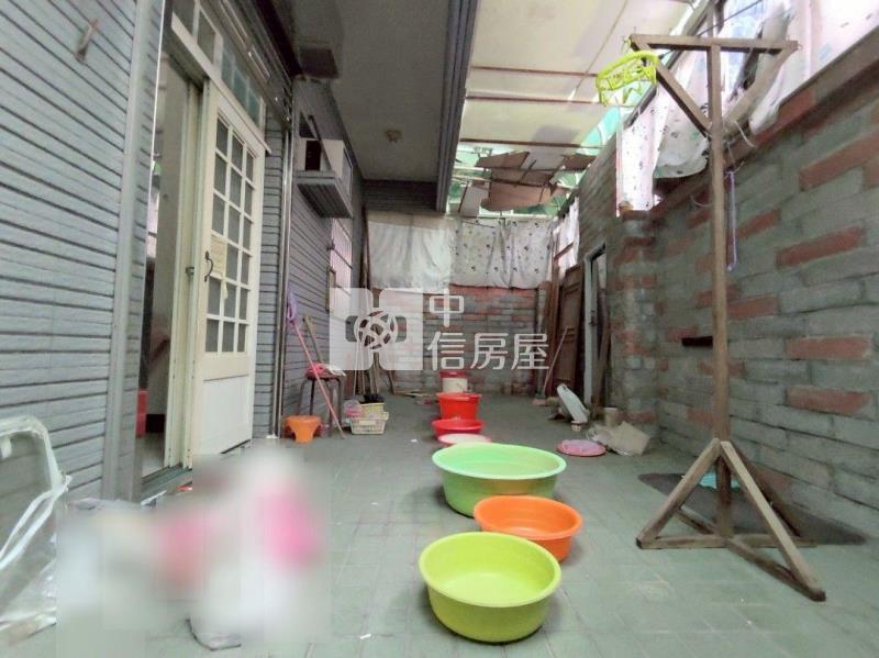 中壢後站雙車庫美別墅房屋室內格局與周邊環境