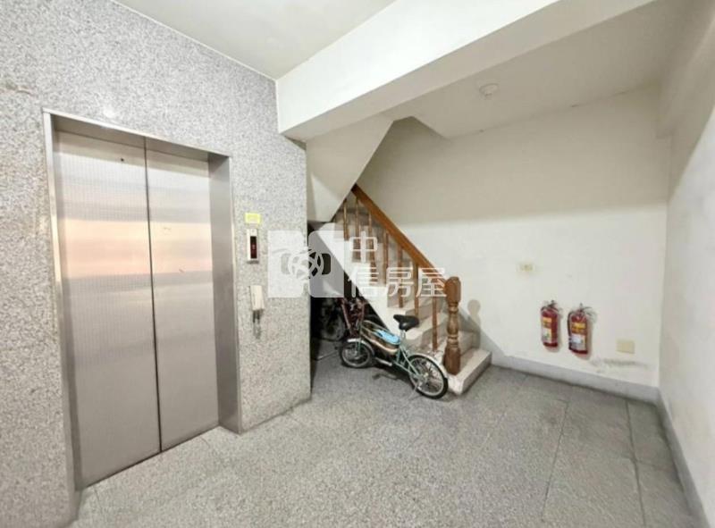 近勝利新村有大陽台套房房屋室內格局與周邊環境