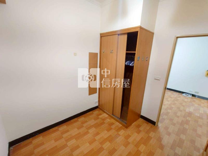 台北新都三房車房屋室內格局與周邊環境