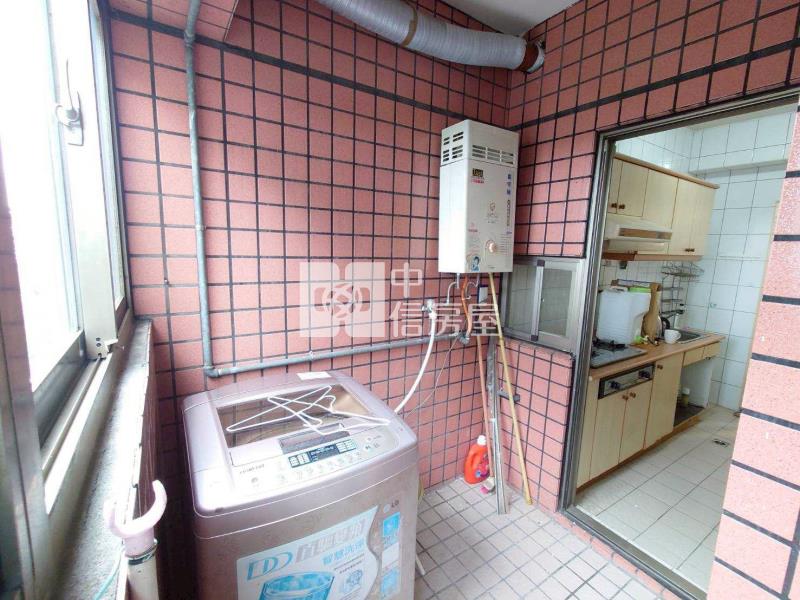 台北新都三房車房屋室內格局與周邊環境