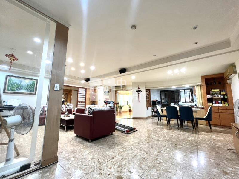 (寶璽公園爵邸)正五期文心森林公園寶璽公園爵邸房屋室內格局與周邊環境