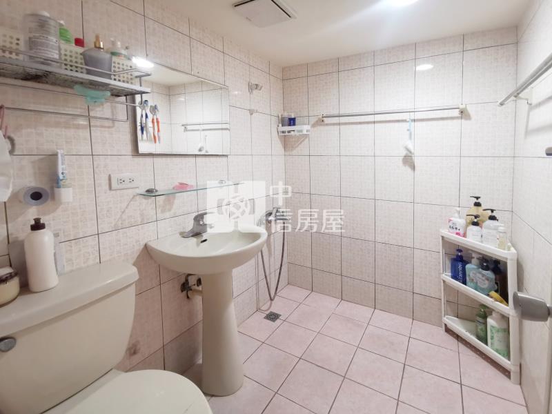 慶懋巨鎮美3房車位房屋室內格局與周邊環境