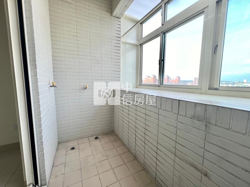 竹南品艷3房7樓美廈房屋室內格局與周邊環境