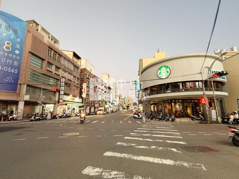 勝利公園潭陽天第3房休旅車位房屋室內格局與周邊環境