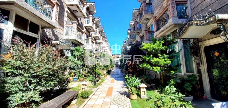 文化街歐式雙車位美別墅房屋室內格局與周邊環境