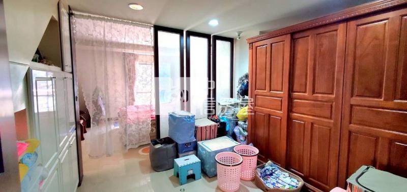 文化街歐式雙車位美別墅房屋室內格局與周邊環境