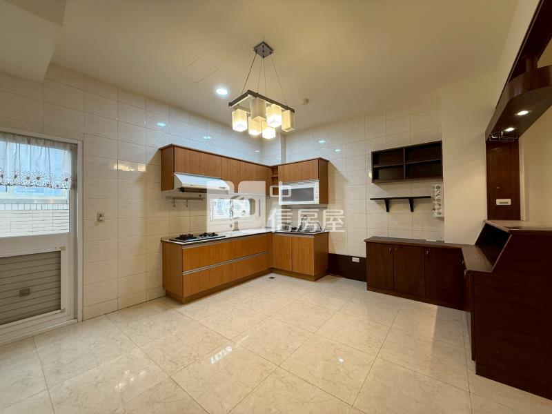 【安家】體育園區夏威夷賀岡別墅房屋室內格局與周邊環境