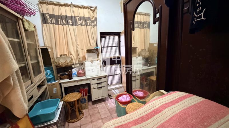 屏東市大面寬透天房屋室內格局與周邊環境