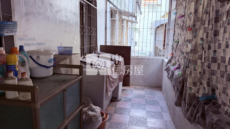 屏東市大面寬透天房屋室內格局與周邊環境