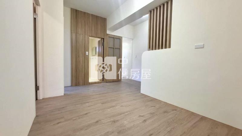 中壢忠貞市場旁電梯美2房房屋室內格局與周邊環境