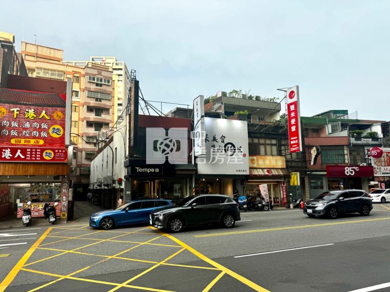 冠桃園舒適美裝正3房房屋室內格局與周邊環境