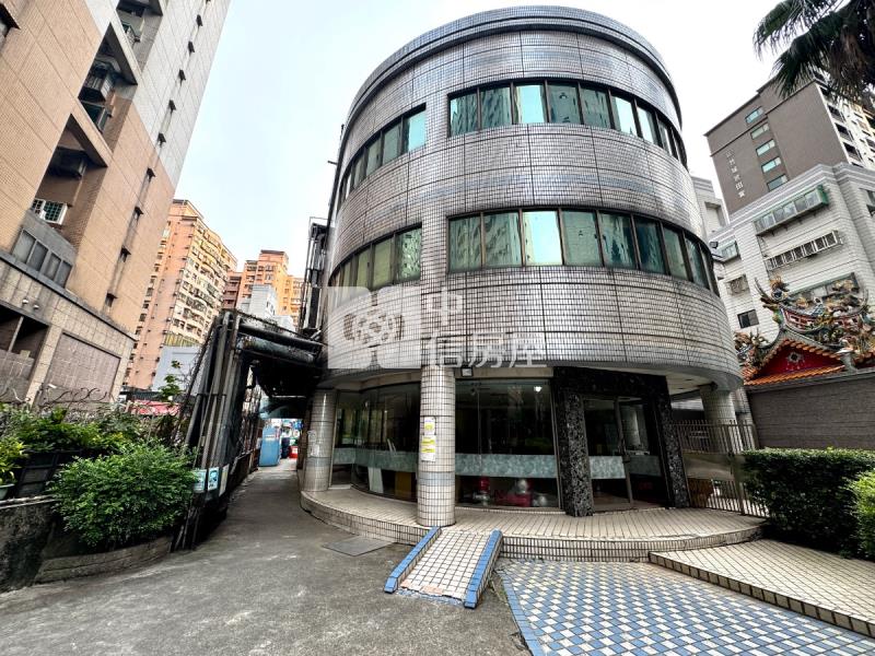 冠桃園舒適美裝正3房房屋室內格局與周邊環境