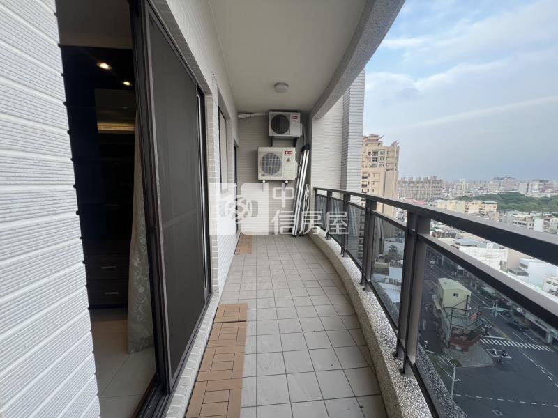 站前casa高樓層四房平車房屋室內格局與周邊環境