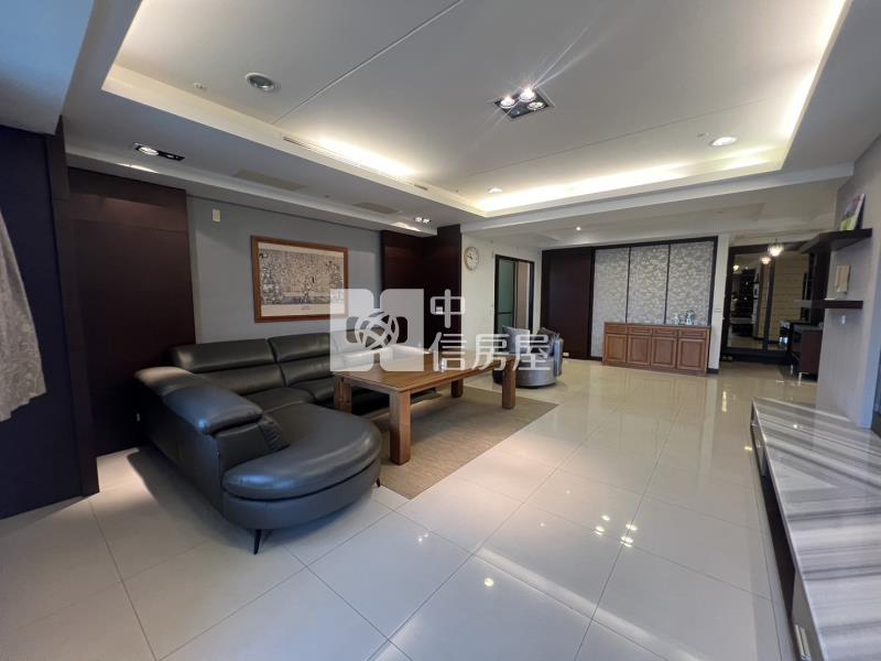 站前casa高樓層四房平車房屋室內格局與周邊環境