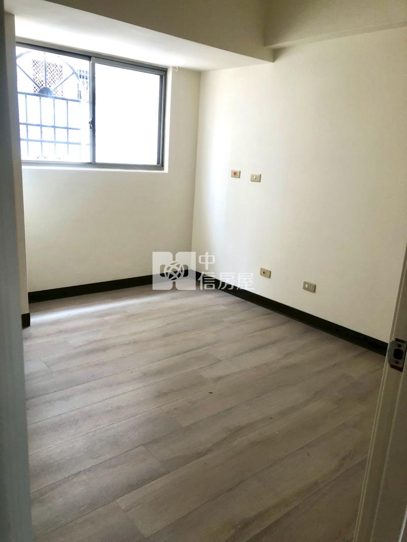 (長億城香榭綠茵區)健康公園-工學綠園道溫馨二房美屋房屋室內格局與周邊環境