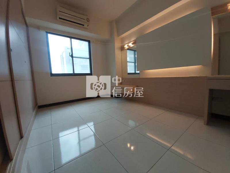 中壢工業區景觀三房車房屋室內格局與周邊環境