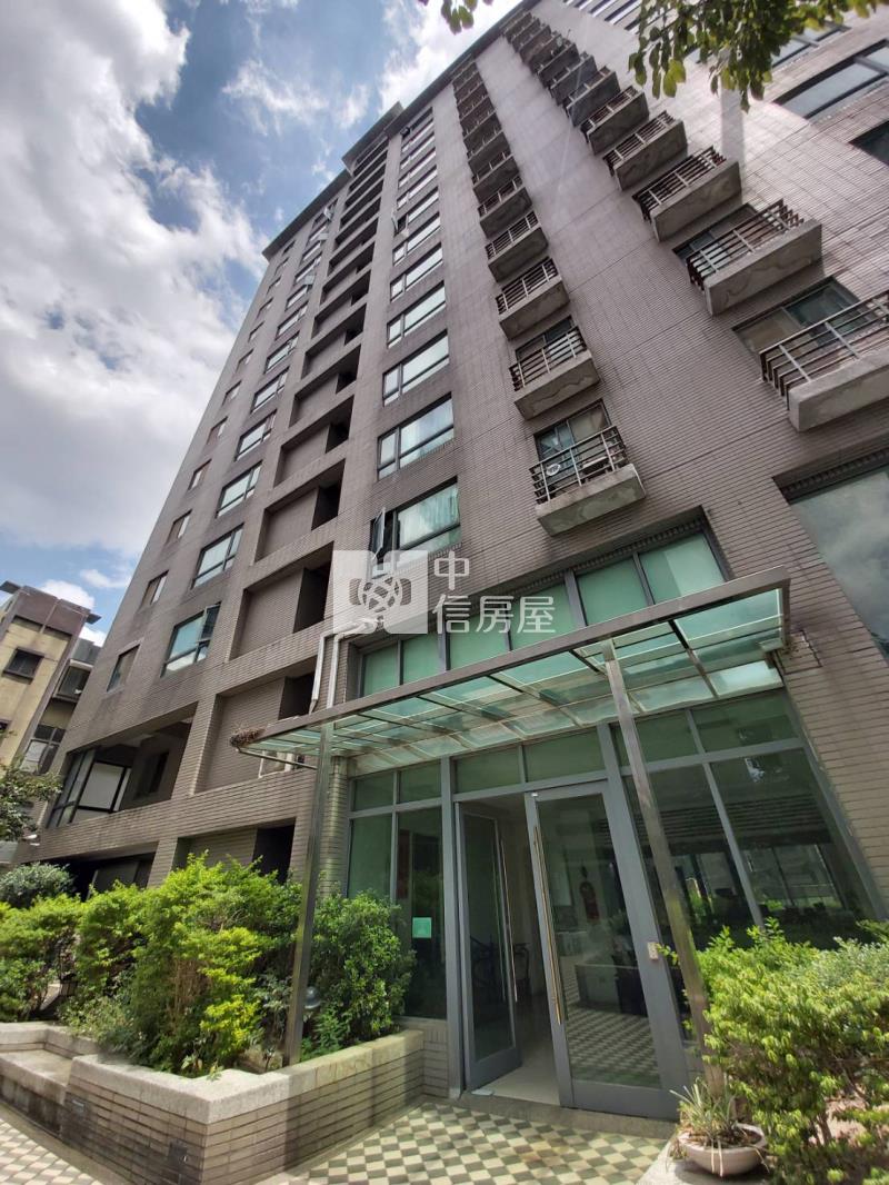 中壢工業區景觀三房車房屋室內格局與周邊環境